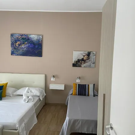 Juna'S Guest House Rom Exterior foto