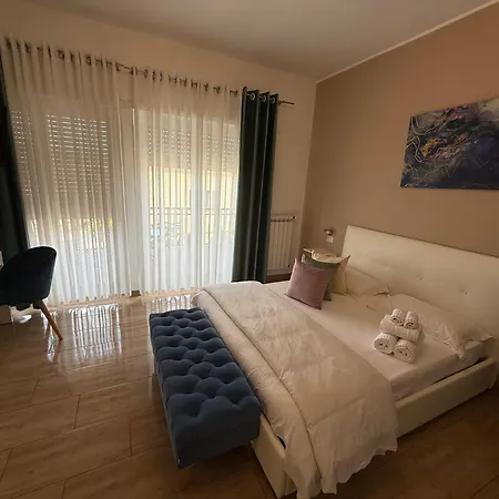 Juna'S Guest House Rome Exterior photo